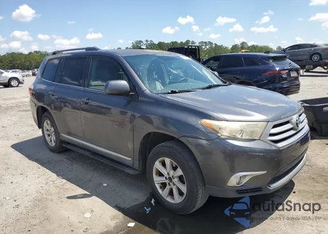 2012 Toyota Highlander Base из США, поврежденный, VIN 5TDBK3EH1CS121981